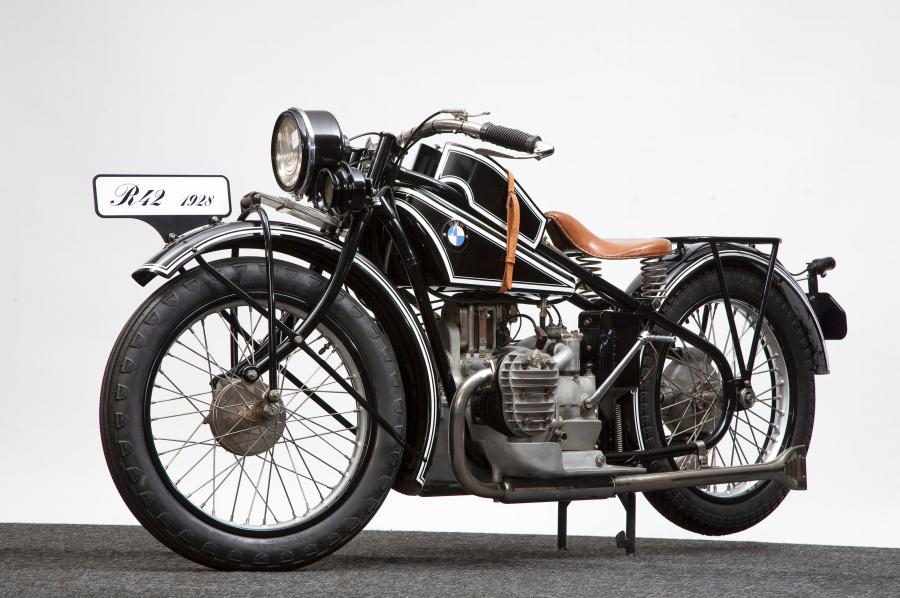 BMW R 42